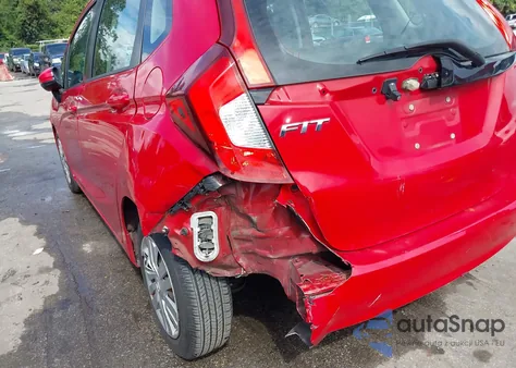 2015 Honda Fit Lx z USA, uszkodzony, nr VIN 3HGGK5H58FM723303